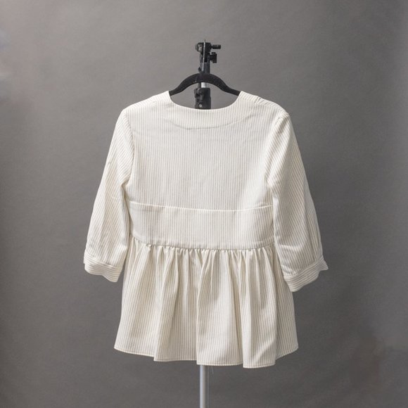 Comfy Koch Top! - Picture 2 of 2